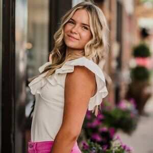 Meet your Posher, Meghan